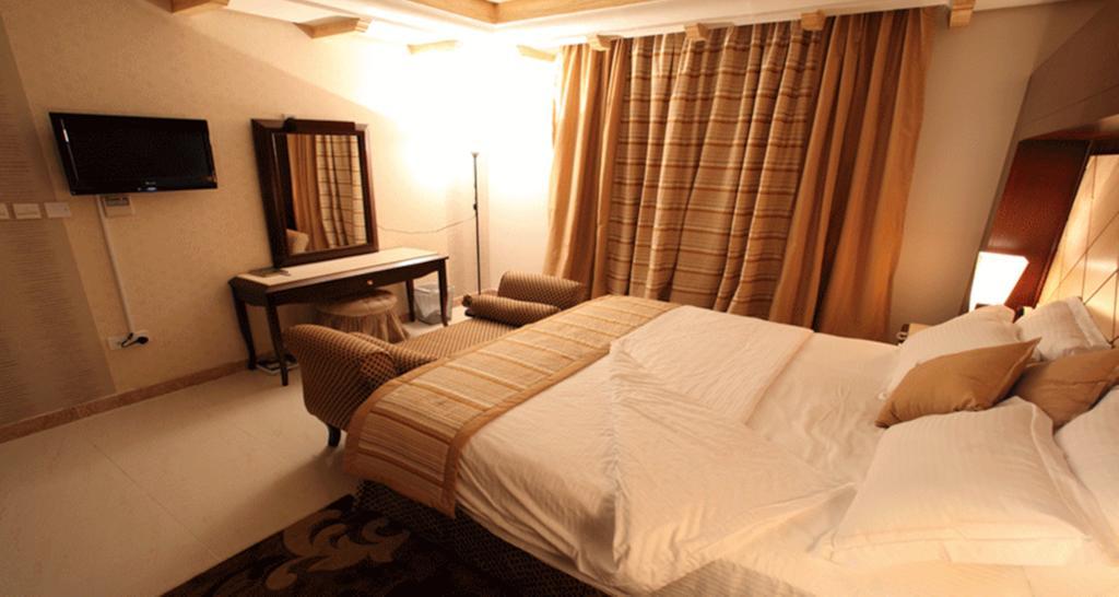 Lavande Suites Yanbu Ruang foto